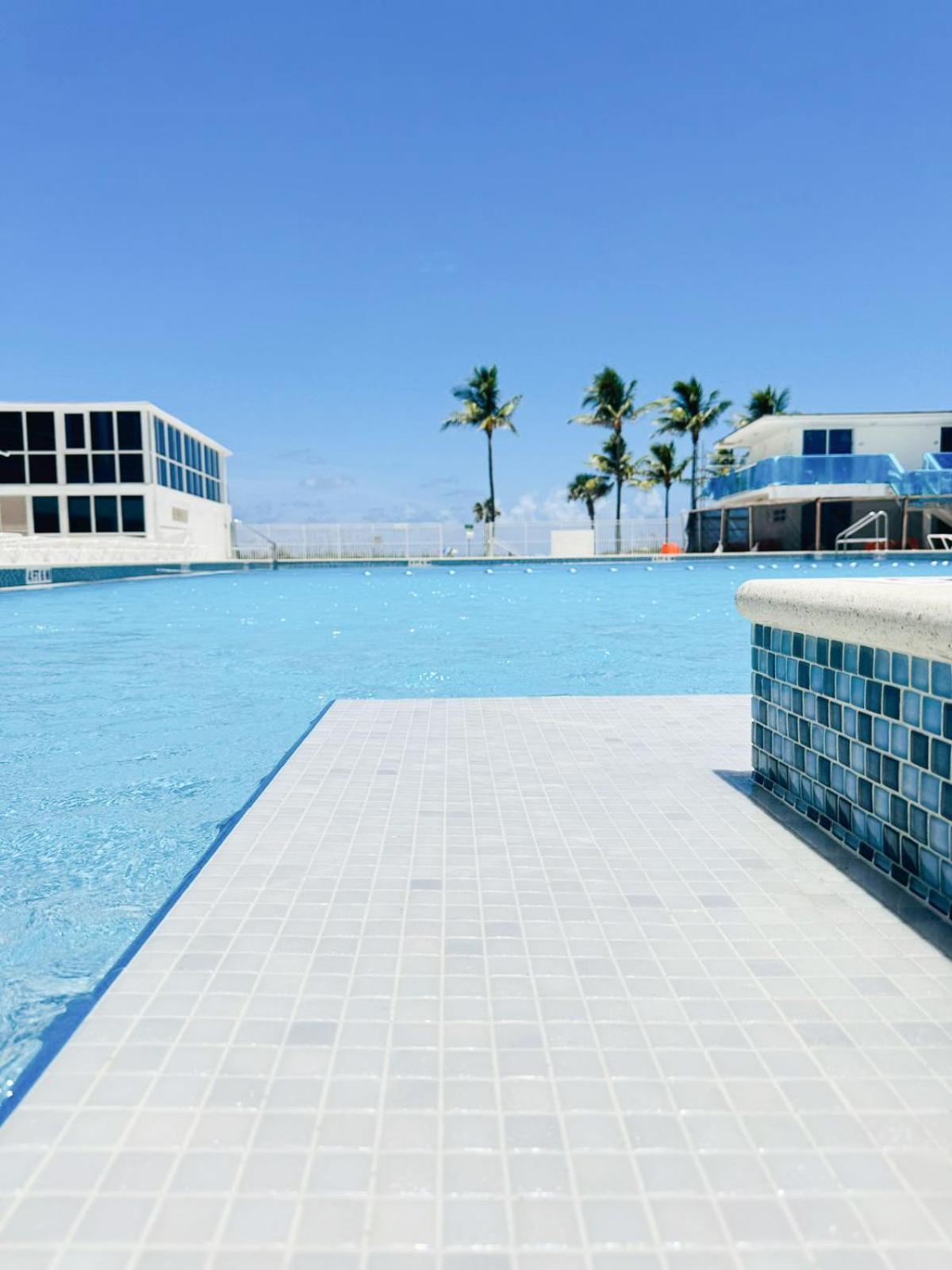 Castle M16 Oceanview Loft With Beach Access, Pool, Tennis And Free Parking! Μαϊάμι Μπιτς Εξωτερικό φωτογραφία